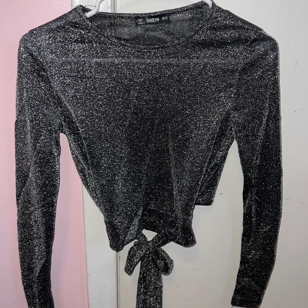 Sparkled top
